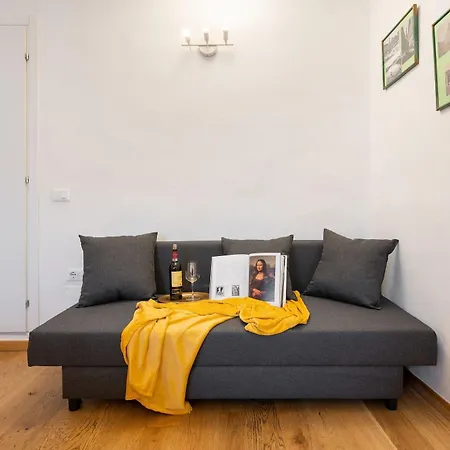 Ariento Apartment