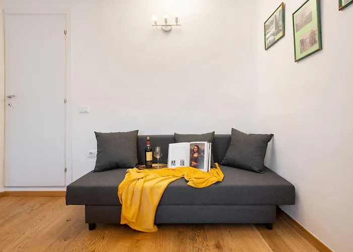 Ariento Apartment